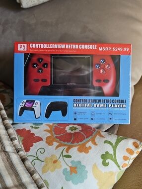 P5 ControllerView Retro Console Retro Handheld Console Red & Black Like New